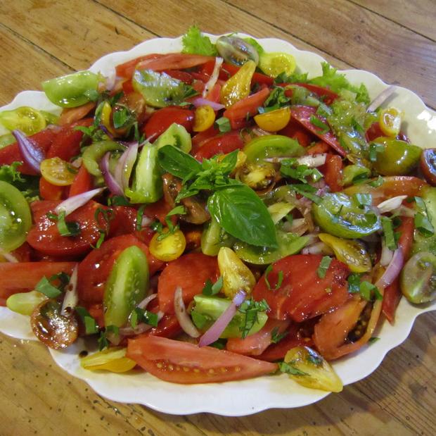 Tomates et basilic du jardin