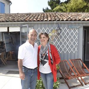 delphine-et-alain-bompard-proprietaires-de-lescale-du-vieux-chapus-bourcefranc-le-chapus-gite-chambre-et-table-dhotes-en-charente-maritime-membres-du-club-mes-adresses-preferees